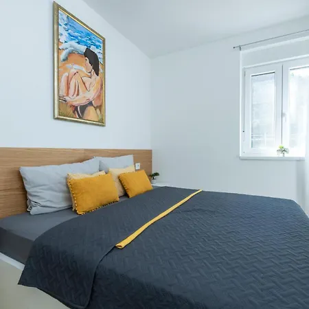 Apartment In Luka With Wifi